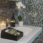 Mazzoni R&r Апартаменты *