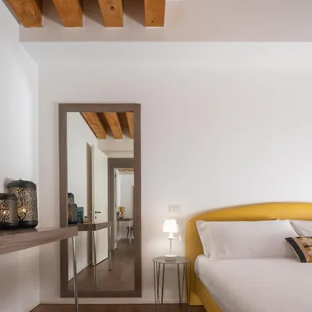 Mazzoni R&r Apartamento