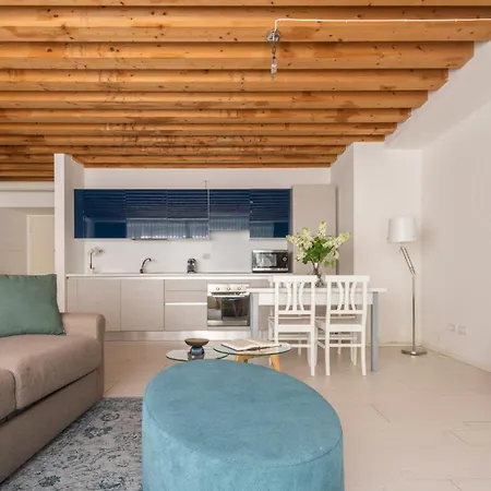 Mazzoni R&r Apartamento Veneza