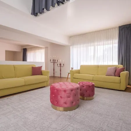 Mazzoni R&r Apartment *