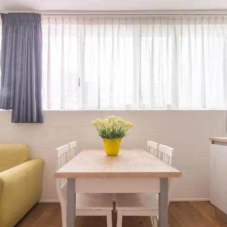 Mazzoni R&r Apartamento Veneza