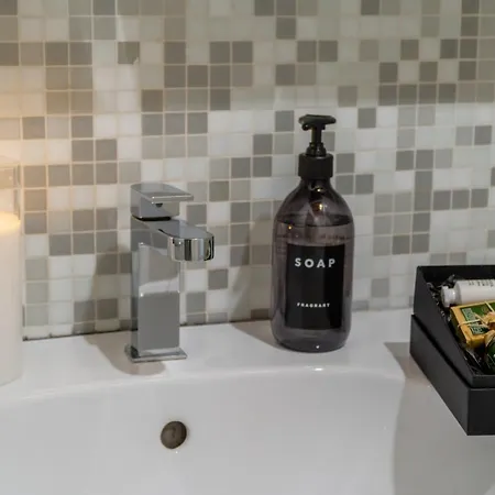 아파트 Mazzoni R&r *