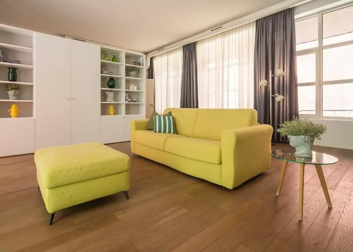 Mazzoni R&r * Venice